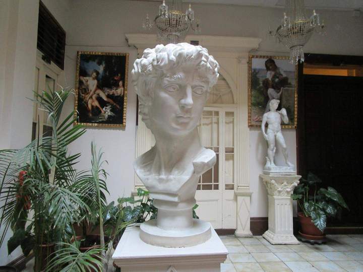 Création et pose de sculptures à taille naturelle